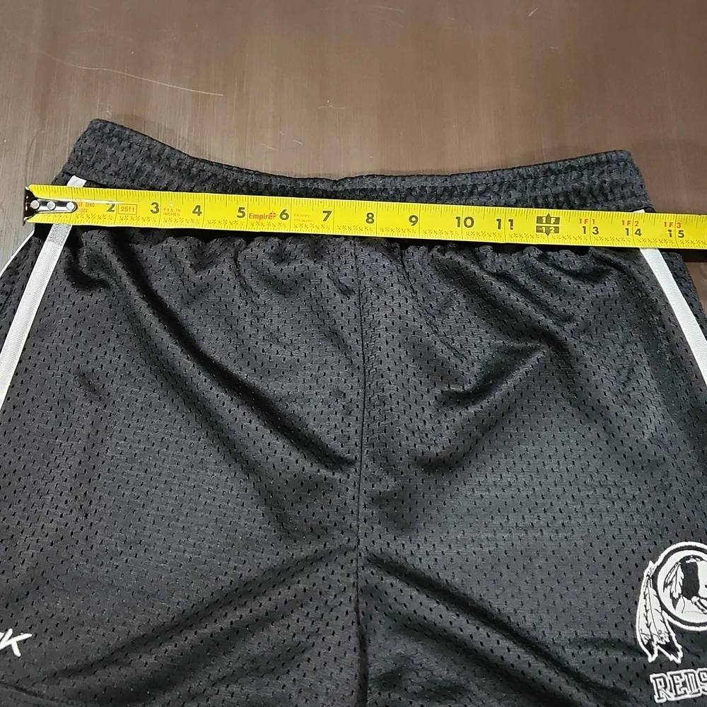 Washington Redskins Reebok Drawstring Shorts - Picture 4 of 8